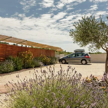 ゲストハウス Mardesic 4*